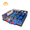 Parque cubierto de trampolines
